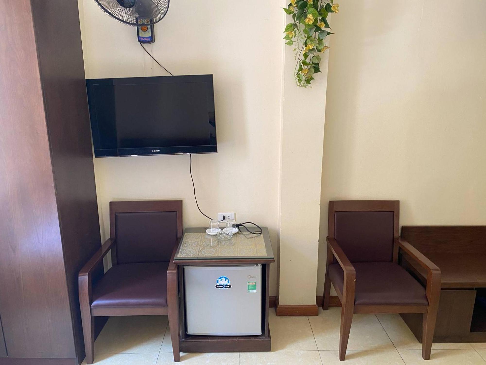 Ho Tay Hotel Ha Long Bagian luar foto