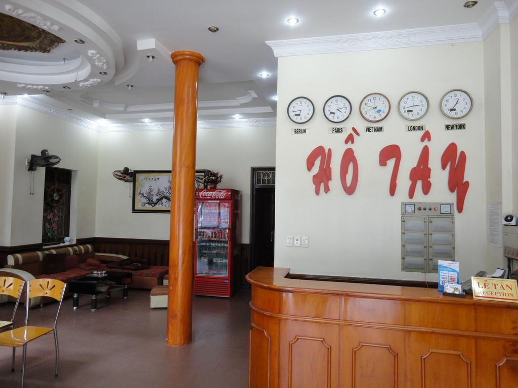 Ho Tay Hotel Ha Long Bagian luar foto