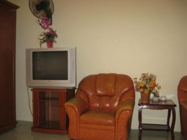 Ho Tay Hotel Ha Long Bagian luar foto